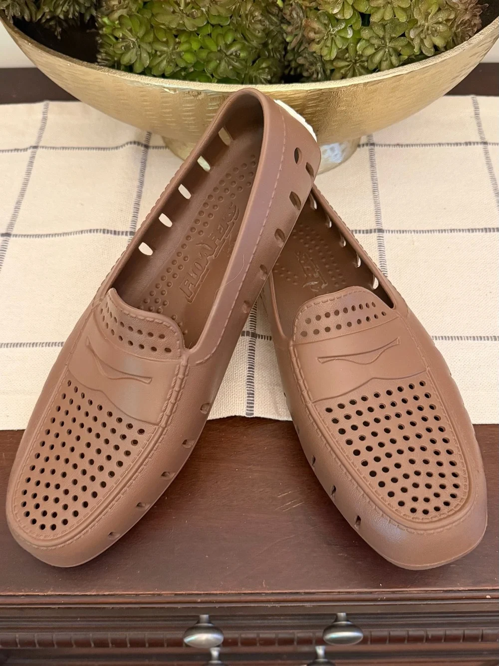 FLOAFERS Men’s Size 13 Brown Slip-On Water Shoes EUC Beach Boating Vacay Resort